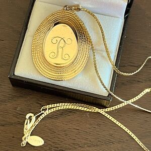 Signed Ambassador Gold Tone Initial “R” pendant & chain